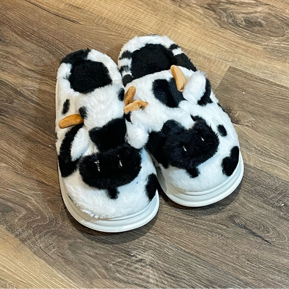 Cow/Bull Slippers